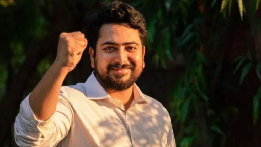 এগিয়ে নাহিদ ইসলাম