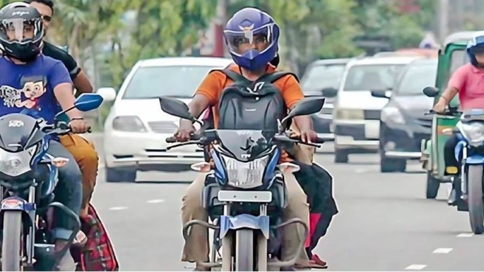 কখন রাস্তায় নামতে পারবে মোটরসাইকেল?