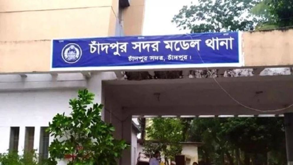 নিজ দলের ৫ কর্মীকে পুলিশে দিলেন নবনির্বাচিত এমপি