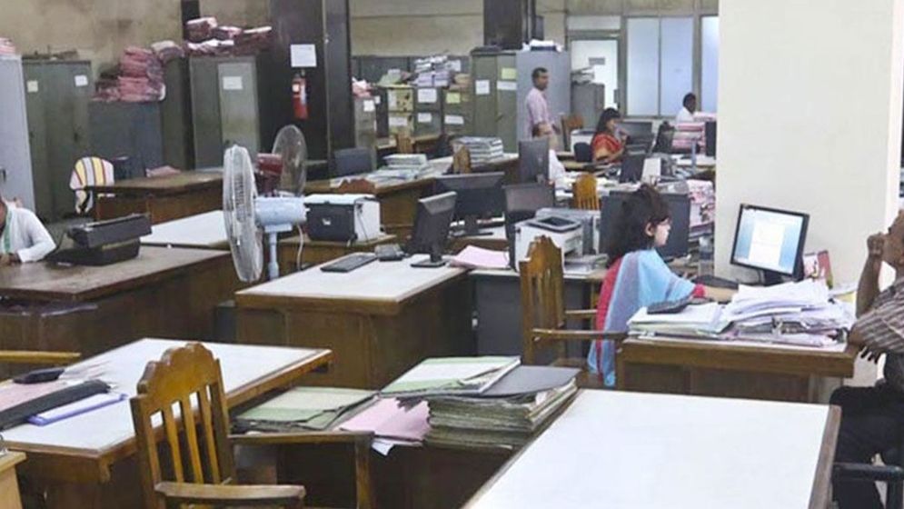 আজ থেকে অফিস-আদালত চলবে নতুন সময়সূচিতে