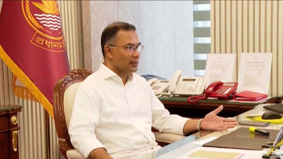 সচিবালয়েই অফিস করছেন নতুন প্রধানমন্ত্রী