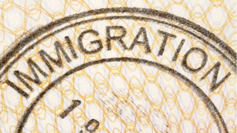 যুক্তরাজ্যে আইএলআরের নিয়ম পরিবর্তনের বিরুদ্ধে আইনি লড়াইয়ে এসএমএ