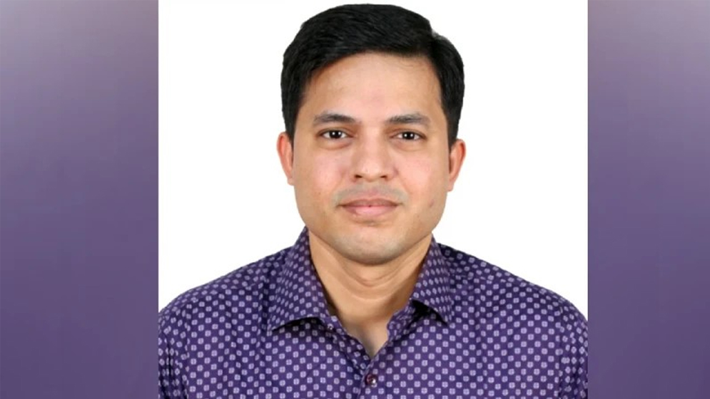 স্বরাষ্ট্রমন্ত্রীর পিএস হলেন হাসনাত মোর্শেদ