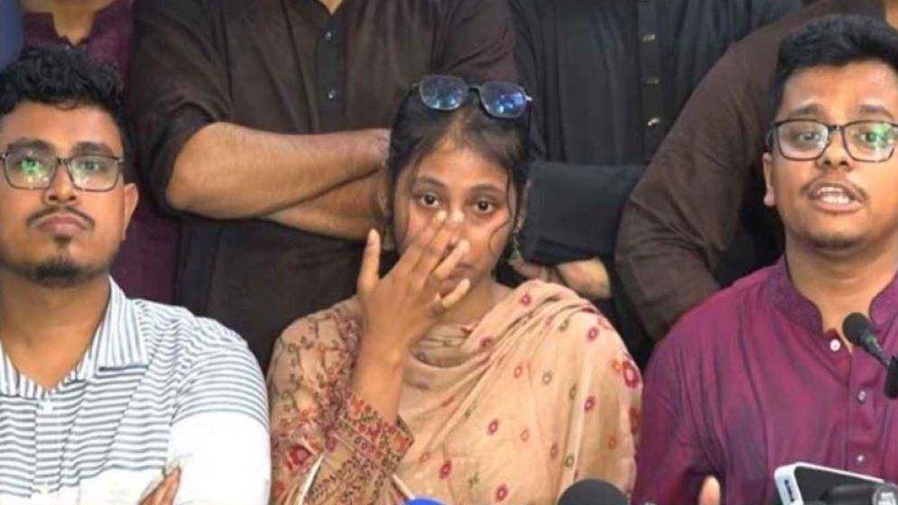 ডাকসুতে হঠাৎ অন্তর্কোন্দল, সাদিক কায়েমদের দিকে জুমার তীর