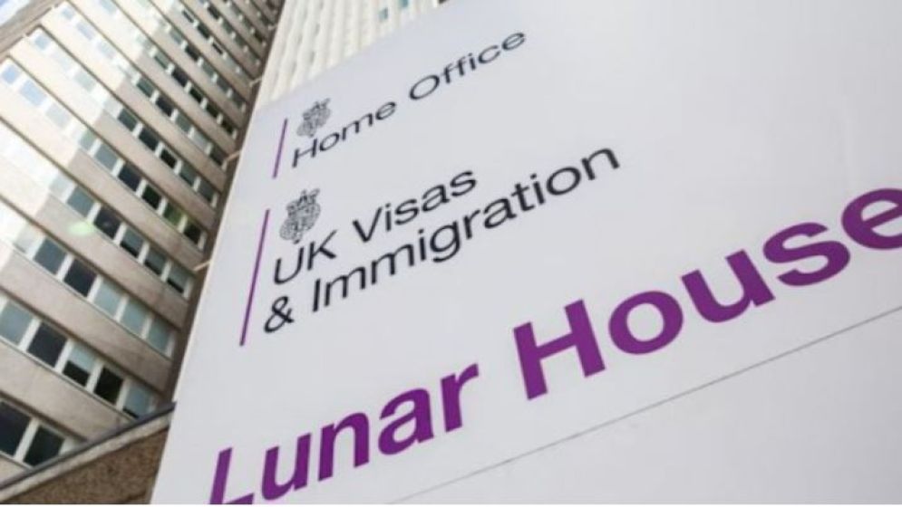 যুক্তরাজ্যে বিপাকে হাজারো বাংলাদেশি রাজনৈতিক আশ্রয়প্রার্থী