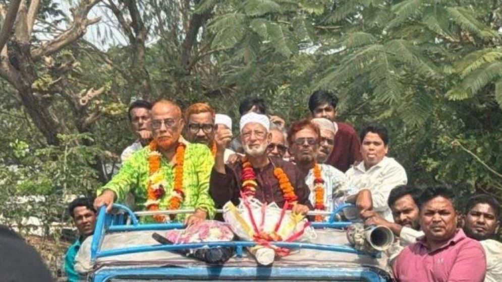 কক্সবাজারে এমপির বহরে থাকা গাড়িচাপায় শিশুর মৃত্যু