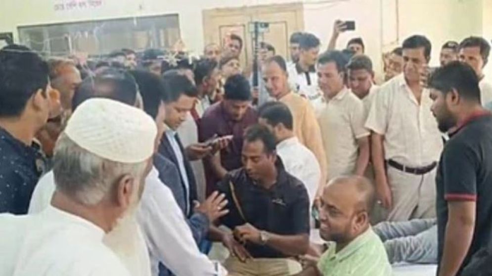 এমপি আসার খবরে হাসপাতালে ২৩ জন ভর্তি, পরিদর্শন শেষে চলে যান