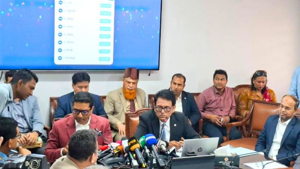 প্রাথমিকের বৃত্তি পরীক্ষা কবে, জানালেন শিক্ষামন্ত্রী