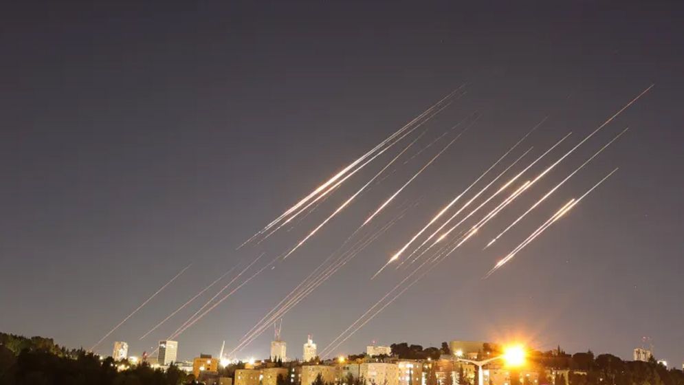 ইসরাইলের দিকে ক্ষেপণাস্ত্র ছুঁড়েছে ইরান