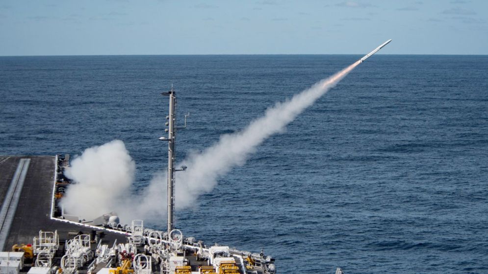 বিশ্বের বৃহত্তম রণতরি থেকে ইরানে হামলা চালাচ্ছে যুক্তরাষ্ট্র