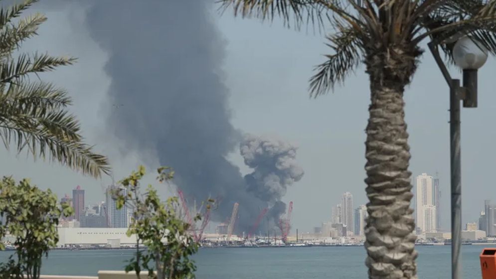 বাহরাইনের মার্কিন বিমানঘাঁটিতে ব্যাপক হামলা ইরানের