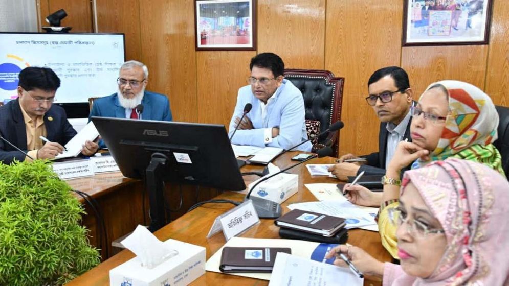 শিক্ষকদের বেতন, পেনশন, বদলি নিয়ে সুখবর দিলেন শিক্ষামন্ত্রী