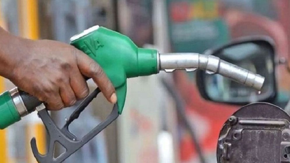 দেশে জ্বালানি তেলের মজুত নিয়ে সর্বশেষ যা জানা গেল