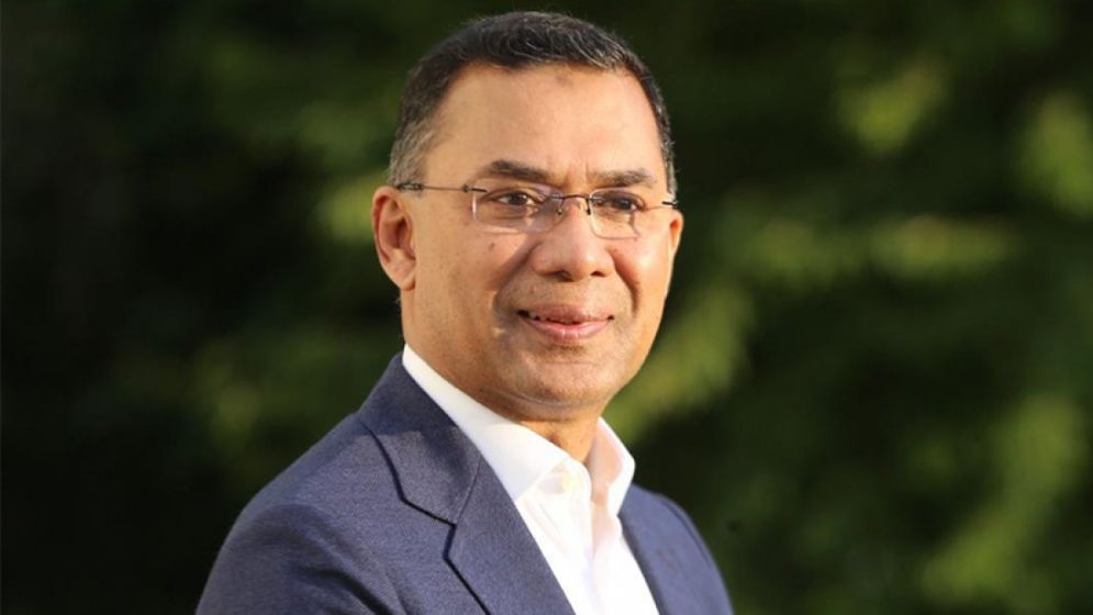 ‘চলেন যুদ্ধে যাই’-দরজা খুলেই বললেন প্রধানমন্ত্রী তারেক রহমান