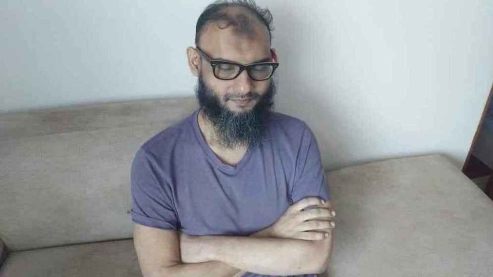 আত্মগোপনে ছিলেন ব্যারিস্টার আরমান : দাবি আসামিপক্ষের আইনজীবীর