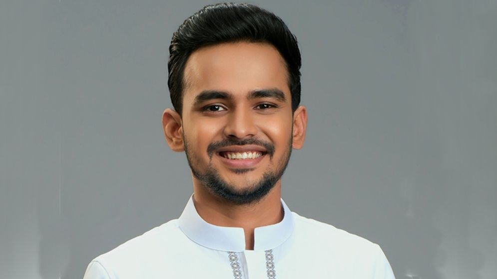 জুলাই সনদ নিয়ে আসিফ মাহমুদের ৪ শব্দের পোস্ট ভাইরাল