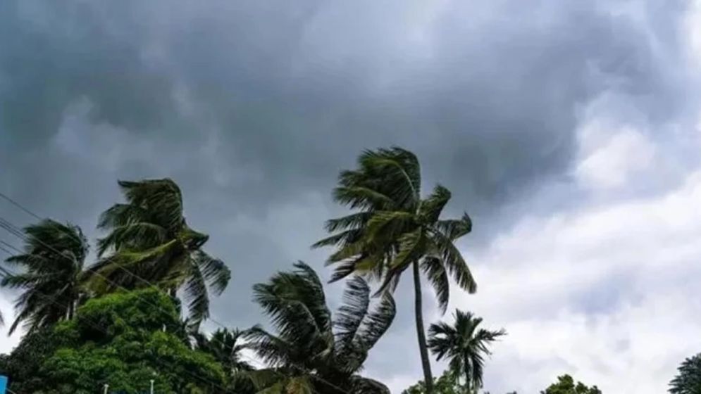 দুপুরের মধ্যে দেশের ৭ অঞ্চলে ঝড়ের আভাস