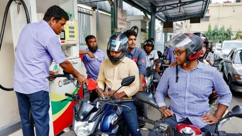 দেশের সব পেট্রোল পাম্পে নিয়োগ হবে ট্যাগ অফিসার