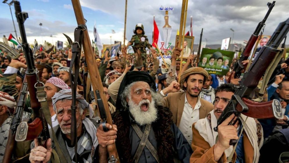 পাহাড়ি আন্দোলন থেকে আঞ্চলিক শক্তি, কারা এই হুথি বিদ্রোহী গোষ্ঠী?