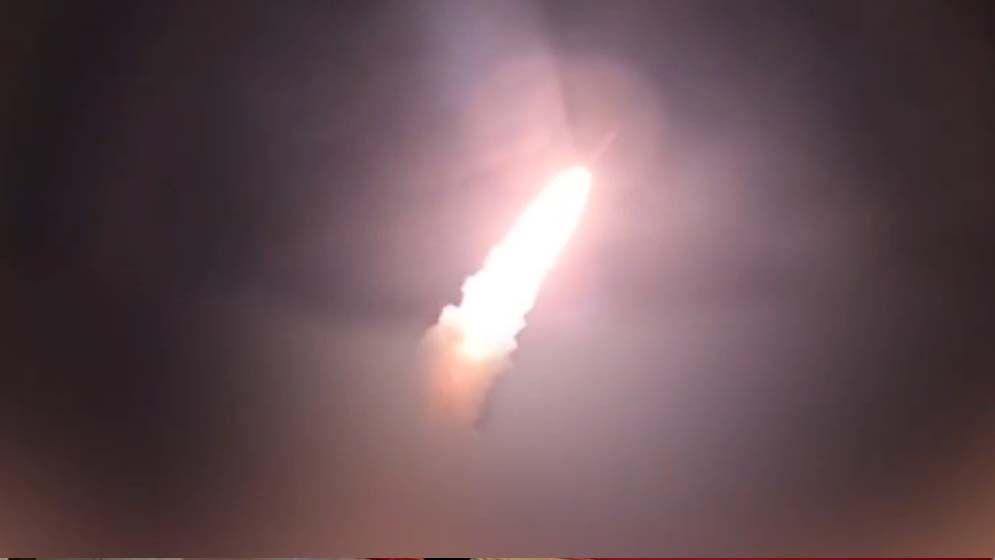 ইসরাইলের শতাধিক শহরে একযোগে হিজবুল্লাহ-ইরানের হামলা