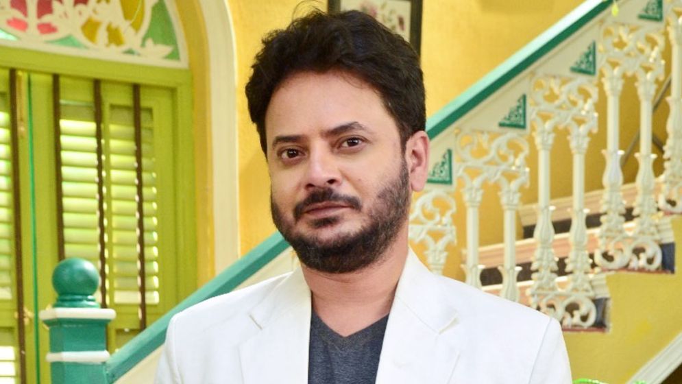 শুটিংয়ে গিয়ে সমুদ্রে ডুবে মারা গেলেন জনপ্রিয় অভিনেতা