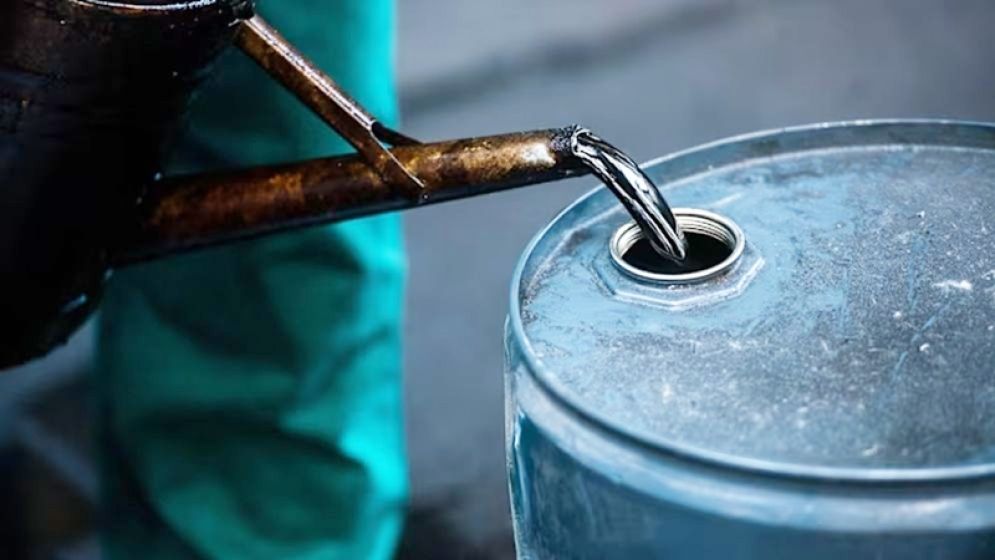 ২৬ দিনে উদ্ধার হলো ২ লাখ লিটারের বেশি জ্বালানি তেল