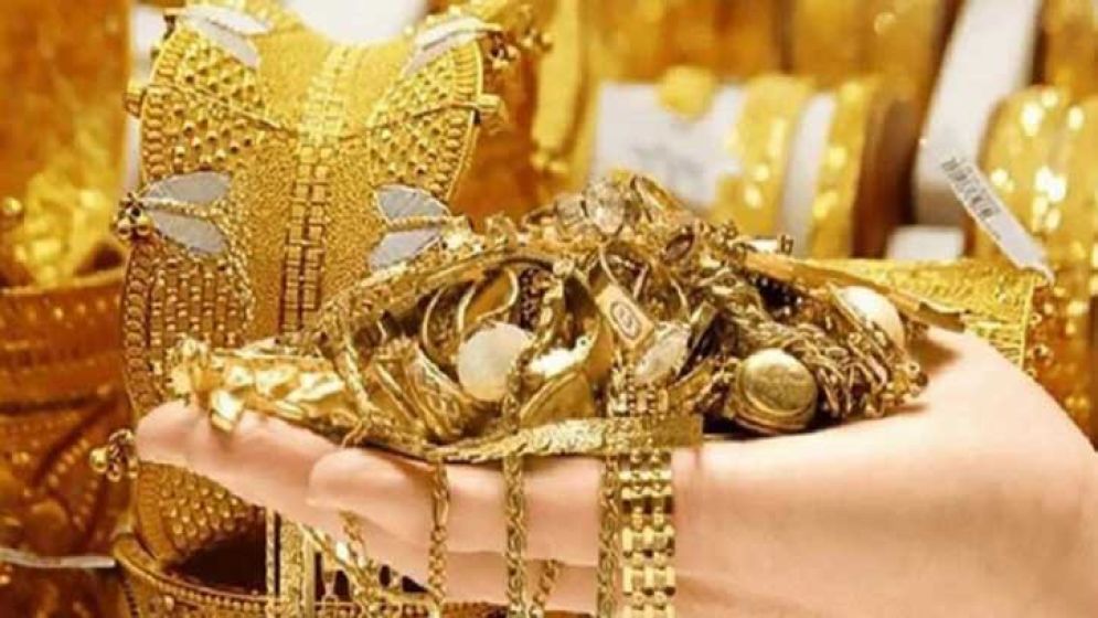 গতকালের পর আজ আবার বাড়ল সোনার দাম, ভরি কত?