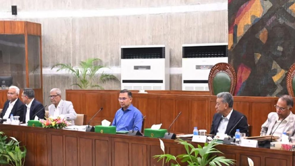 অফিস সময় ৯টা-৪টা, কমেছে ব্যাংক লেনদেনের সময়ও