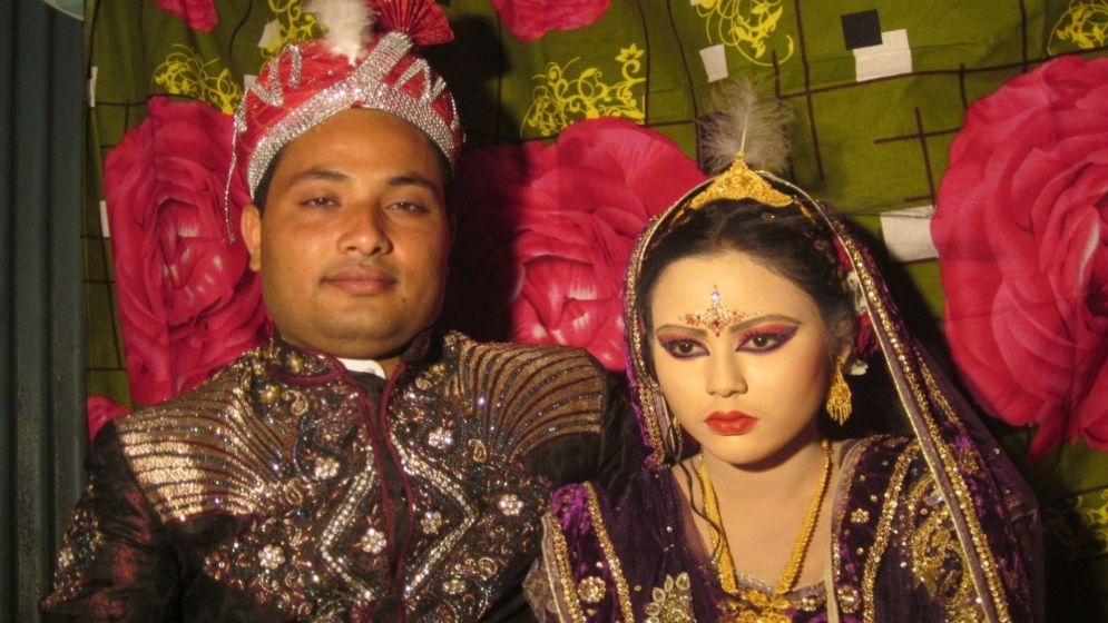 ইতালি প্রবাসী স্বামীকে নিঃস্ব করে সব নিয়ে পালালেন স্ত্রী