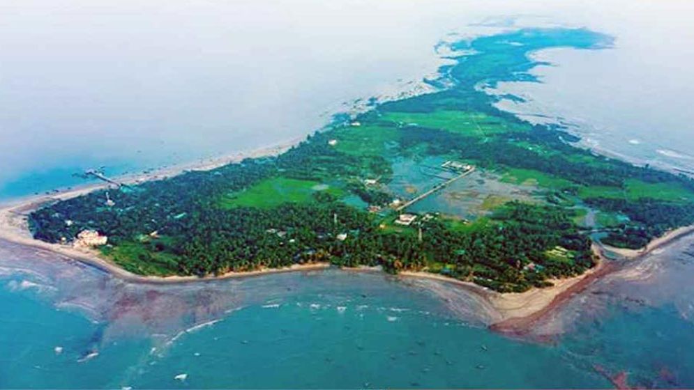 সেন্টমার্টিনের আকাশে হঠাৎ বিদেশি ড্রোন, যা জানা গেল