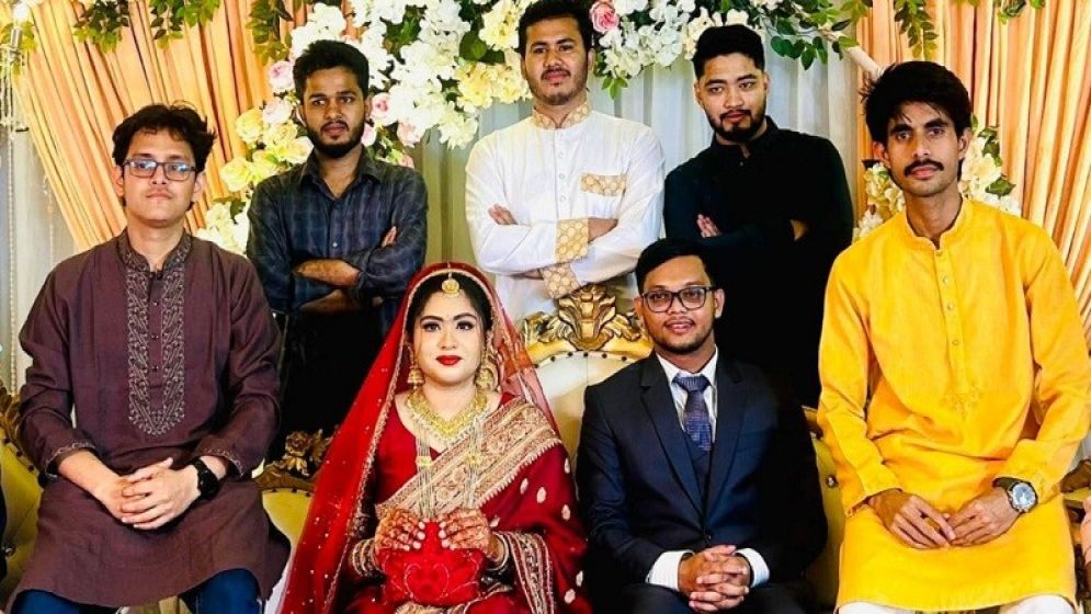 নিজ সংগঠনের নেত্রীকে বিয়ে করলেন ছাত্রশক্তির আবু বাকের