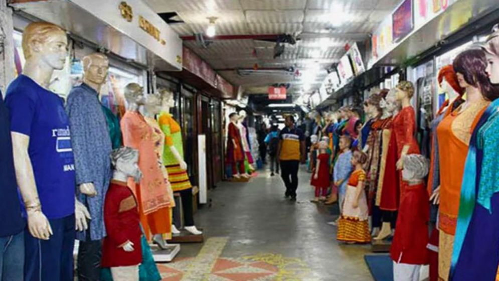 দোকান বন্ধ ও খোলার নতুন সময়সূচির প্রস্তাব দিলেন মালিকরা