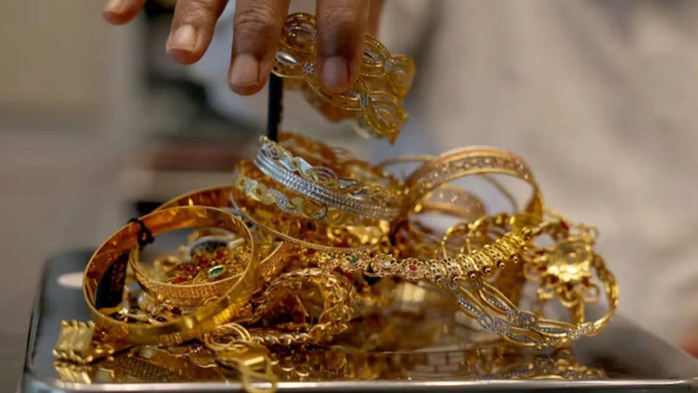যুদ্ধবিরতির ঘোষণার পর স্বর্ণের দাম শীর্ষে