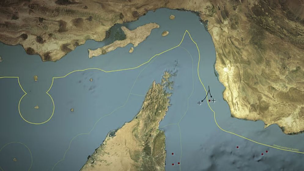 হরমুজ প্রণালিতে ইরানের সঙ্গে ট্রানজিট ফি নেবে আরও ১ দেশ
