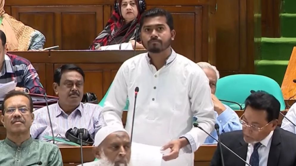 বিল উত্থাপনে থতমত প্রতিমন্ত্রী নুর, স্পিকার বললেন ‘আবার বলুন’
