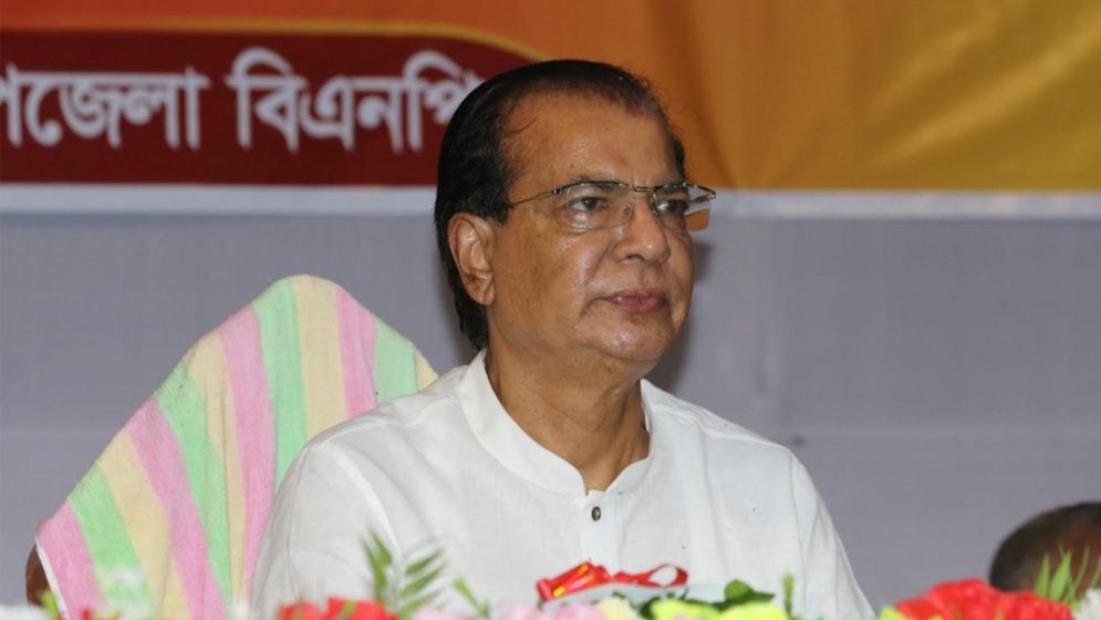 হঠাৎ অসুস্থ ত্রাণমন্ত্রী, এয়ার অ্যাম্বুলেন্সে আনা হবে ঢাকায়