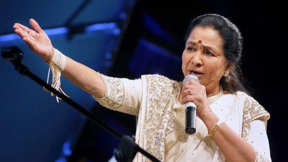 সুর সম্রাজ্ঞী আশা ভোসলের জীবনের অজানা ৭ তথ্য