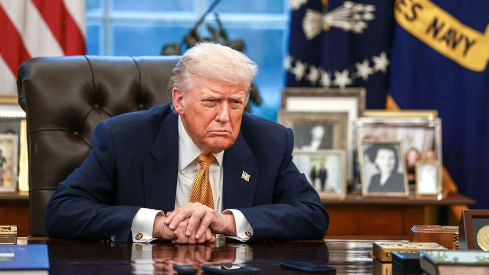 ইরানে সীমিত আকারে হামলার কথা ভাবছেন ট্রাম্প