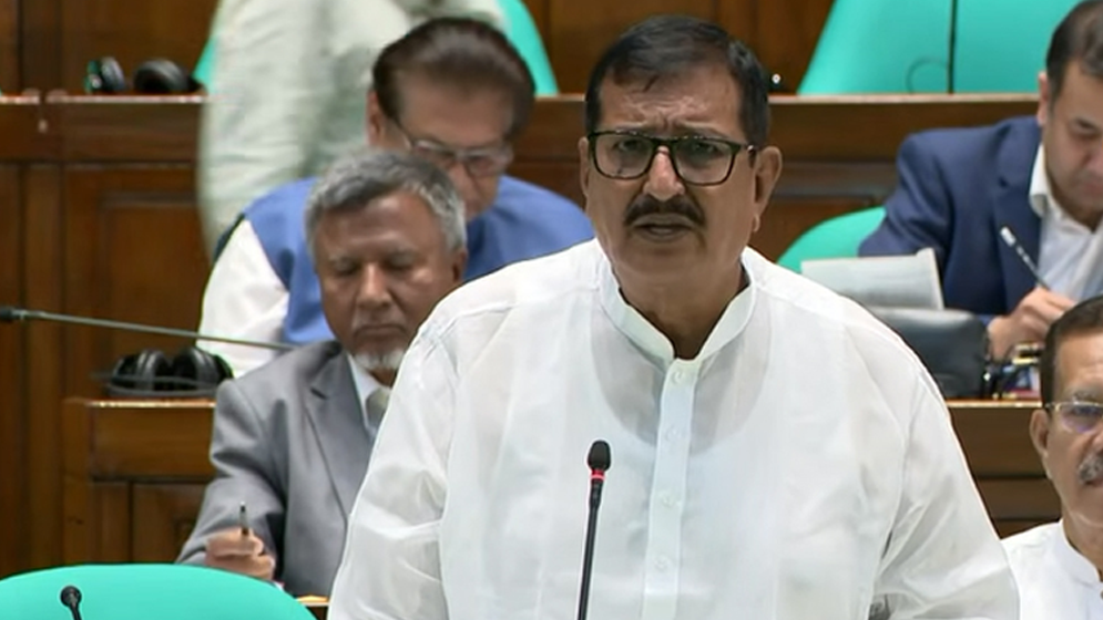 ভূমি অফিসের দুর্নীতির লাগাম টানতে বিভিন্ন পদক্ষেপের কথা জানালেন ভূমিমন্ত্রী