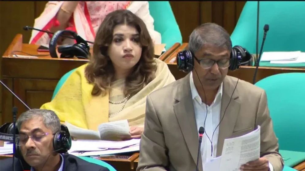 লাল মুক্তিবার্তা ও ভারতীয় তালিকা থেকে ৬৪৭৬ ‘ভুয়া’ মুক্তিযোদ্ধা বাদ