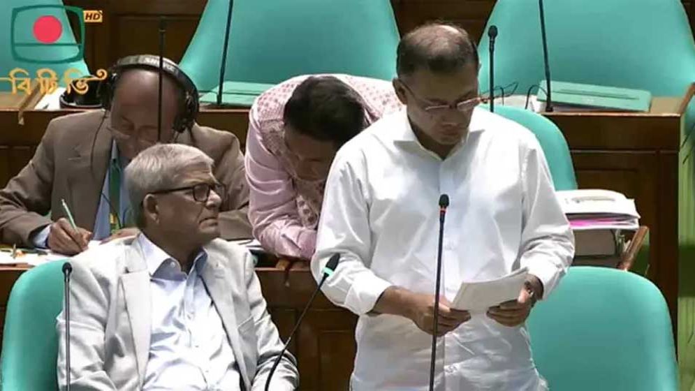 প্রতিরক্ষা ব্যবস্থা সুদৃঢ় করতে পদক্ষেপ নিয়েছে সরকার