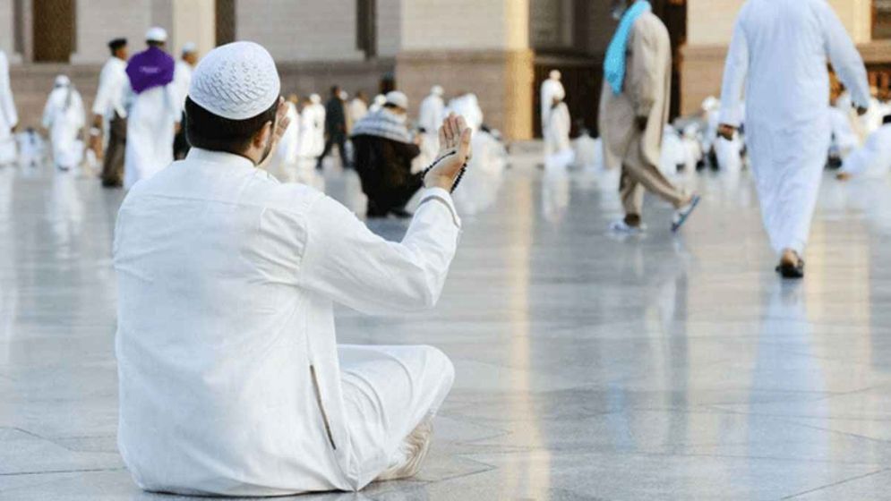 জুমাবার যে ২ সময়ে দোয়া কবুল হয়