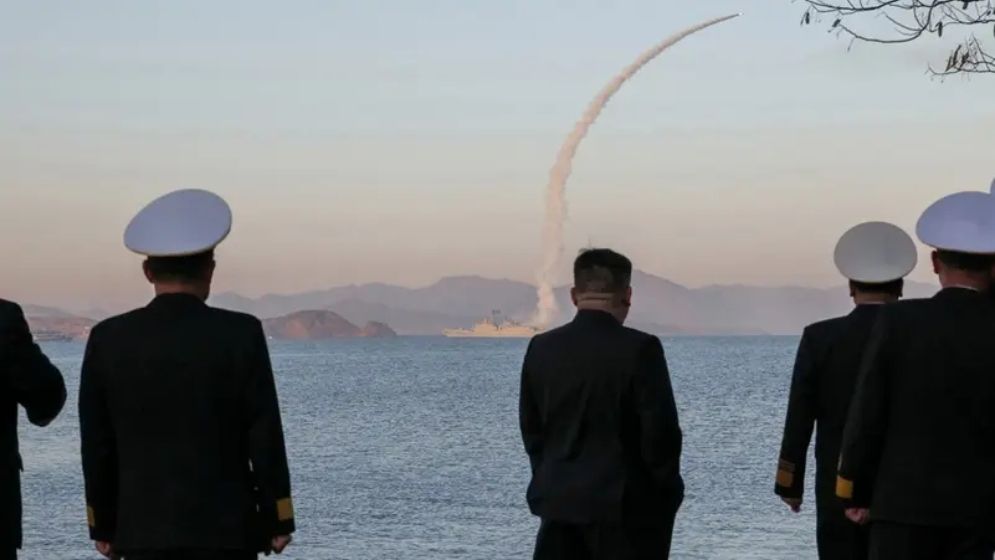 ইরান যুদ্ধের আবহে ফের ক্ষেপণাস্ত্র ছুড়ল উত্তর কোরিয়া, বিশ্বজুড়ে নতুন উদ্বেগ