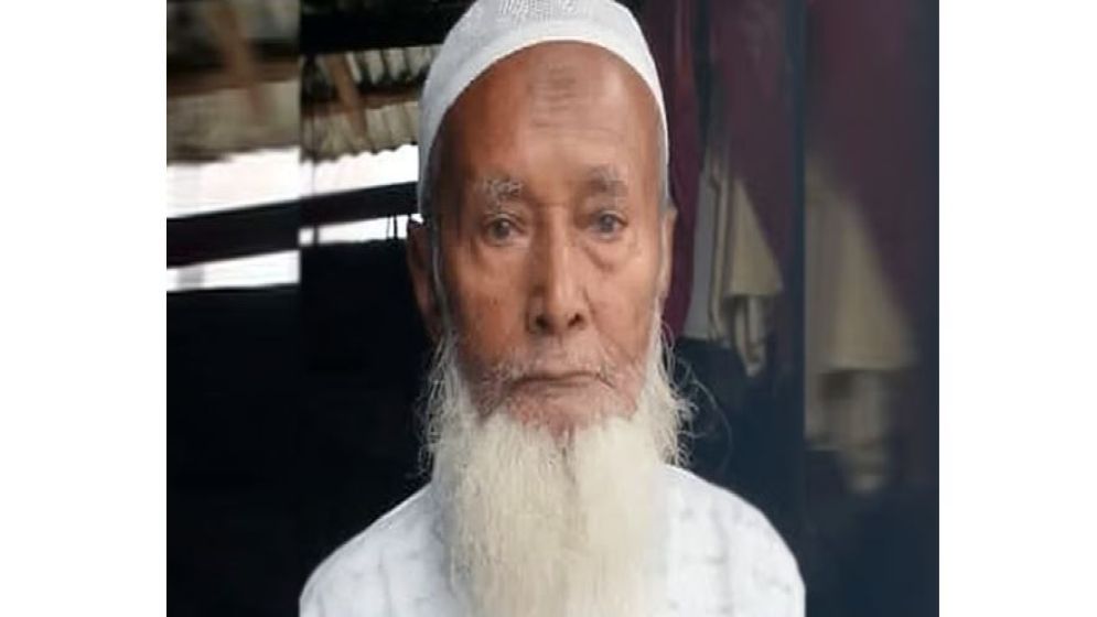 বন্ধুর কবরে লুটিয়ে পড়ে আরেক বন্ধুর মৃত্যু