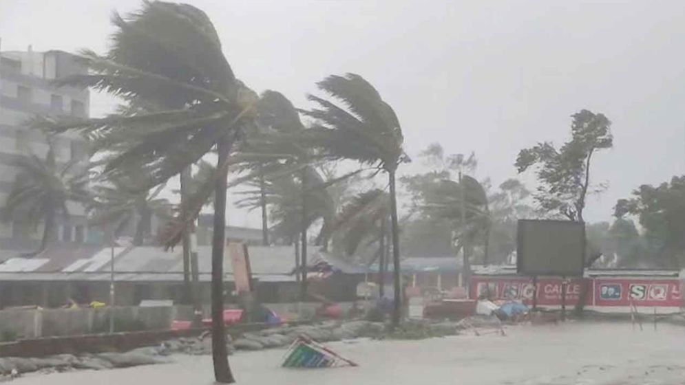 ৩ জেলায় ৮০ কিমি বেড়ে ঝড়-বৃষ্টির শঙ্কা