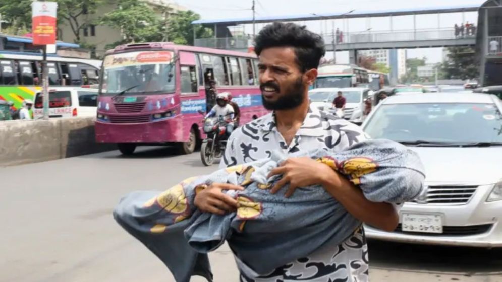 ভাইরাল সেই ছবির নেপথ্যের কথা