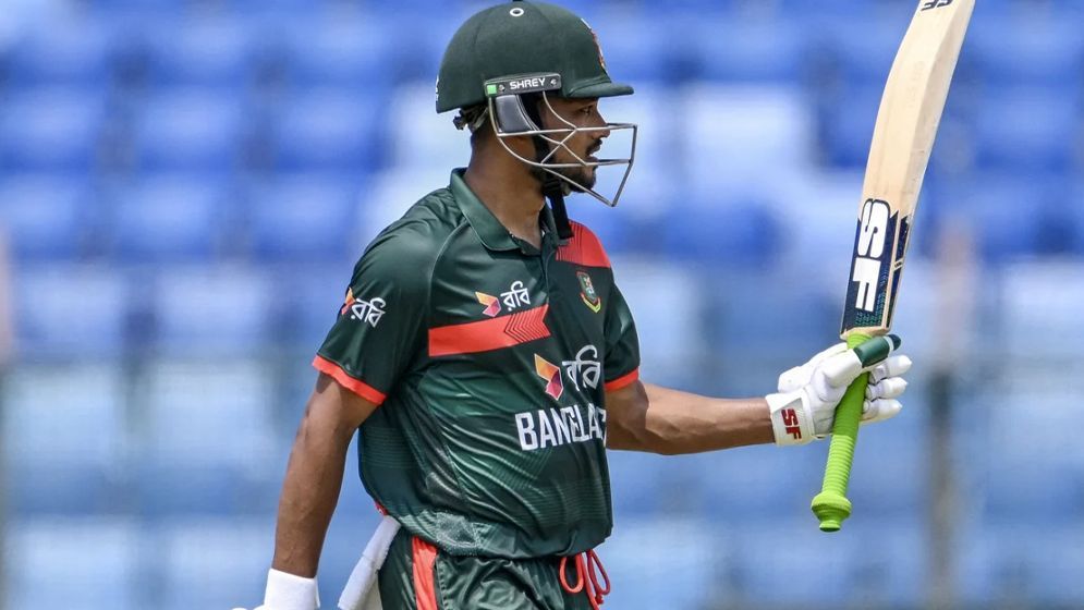 শান্ত-লিটন জুটিতে বাংলাদেশের লড়াকু সংগ্রহ