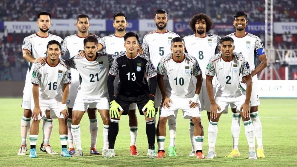 হামজাদের কোচ হতে ৩০০ আবেদন, কাদের প্রাধান্য দিচ্ছে বাফুফে?