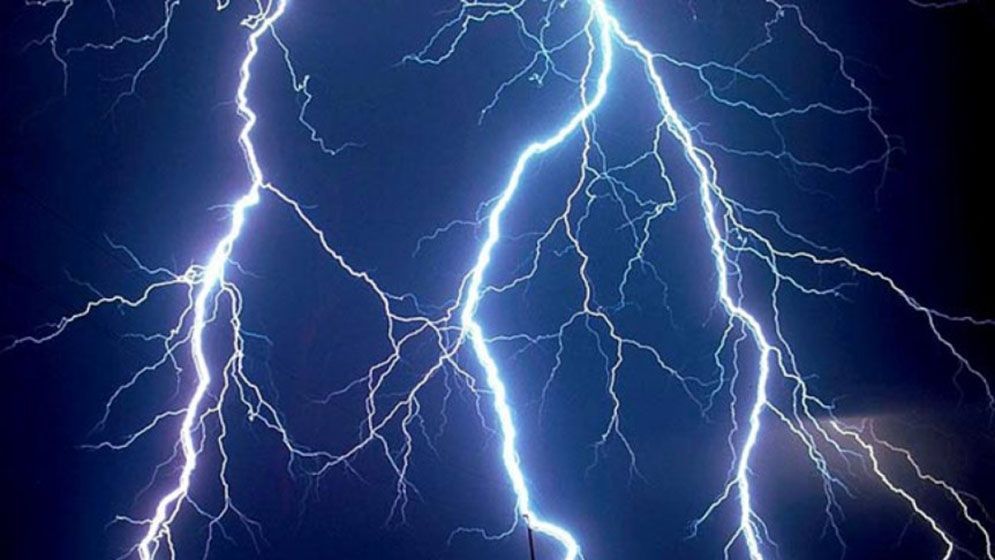 বজ্রপাতে ১২ জনের মৃত্যু