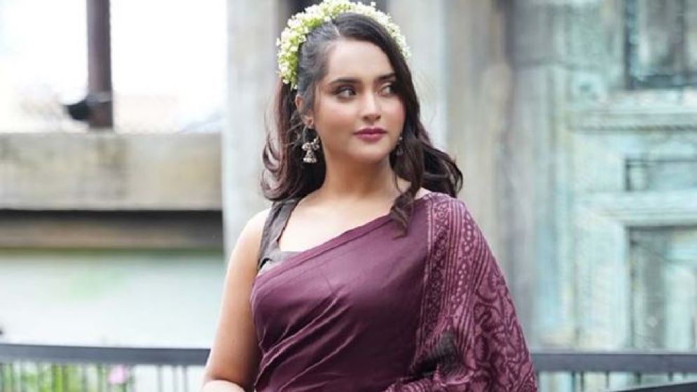 মাফ চাই, আর হবে না- কেন বললেন জনপ্রিয় অভিনেত্রী